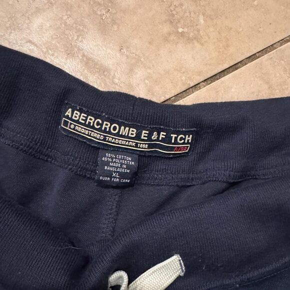Abercrombie-fitch Men's Navy and Blue Joggers-tracksuits - Picture 3 of 5